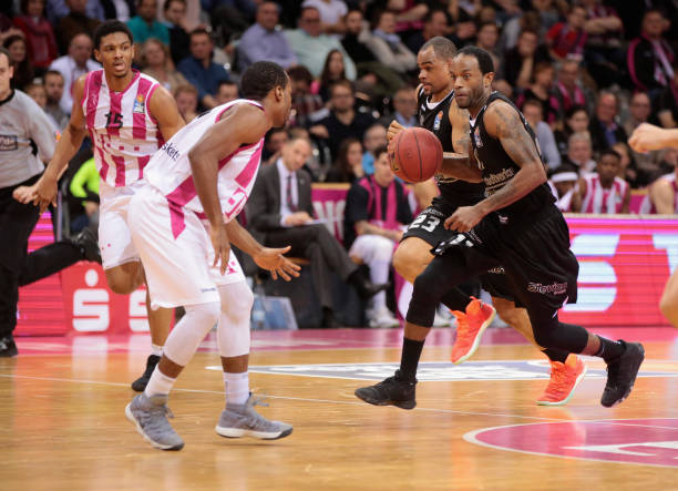 对手巨大压 对手巨大压