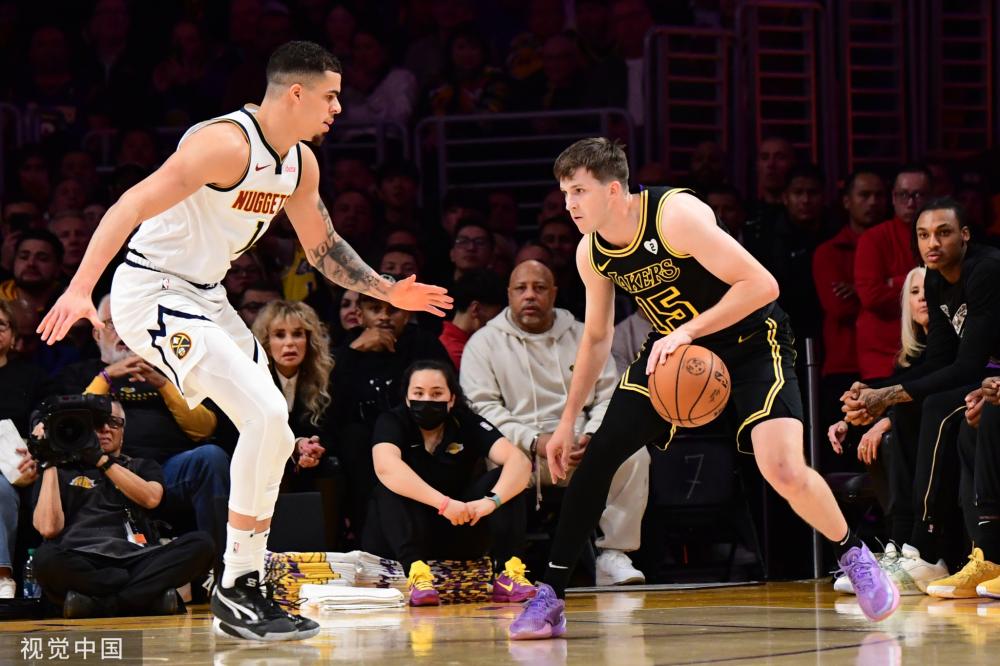 为年轻球员 为年轻球员