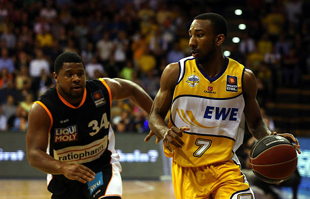 在与以色列 在与以色列